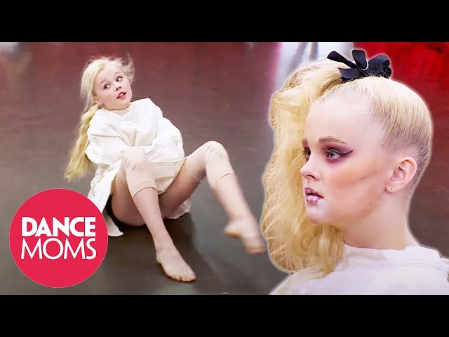 JoJo's "Straighten Up" Solo (S5 Flashback) | Dance Moms