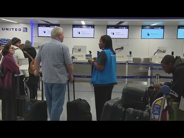 LAX gearing up for busy Thanksgiving travel period