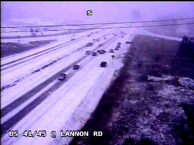 40-vehicle pileup caught on camera during Wisconsin snowstorm