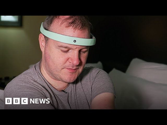 Can technology help you get a better night's sleep? - BBC News