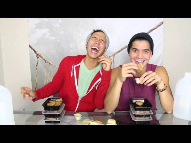 CHICKEN NUGGET CHALLENGE ft. ALEXWASSABI