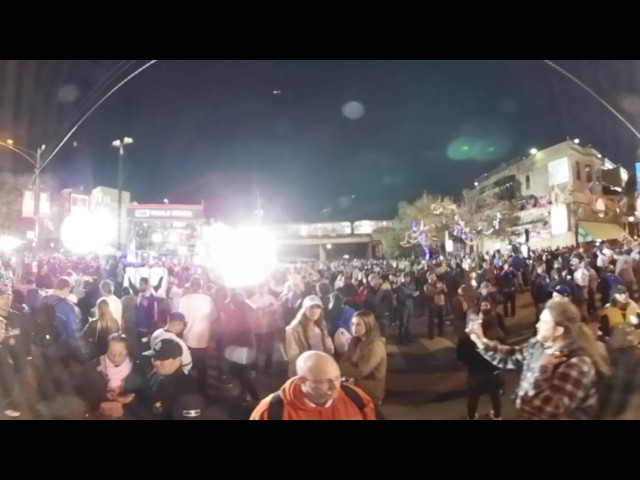 360 Video - Cubs World Series Game 3 during game