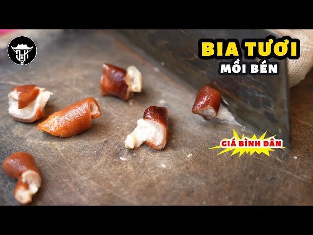 Hanoi food | THỦ HEO QUAY - Lợn bản nướng ỐNG TRE | Lạ kì quán BIA HƠI khách ĐẾN SỚM "KHÔNG BÁN..."