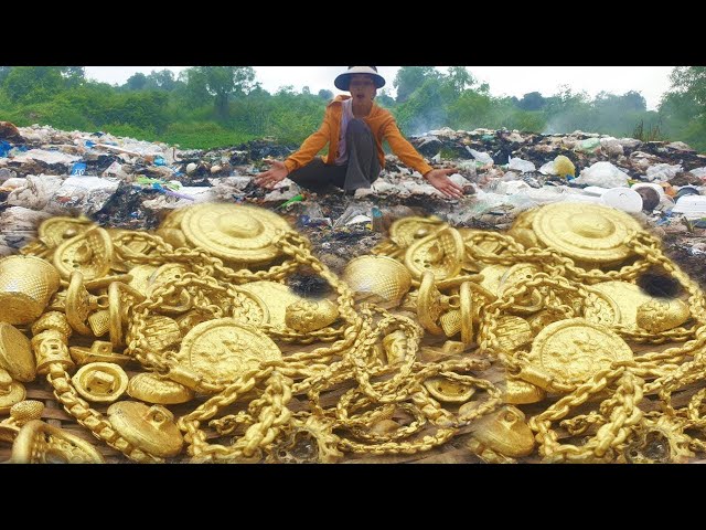 TOP Videos - Lucky Lucky Day I Found A Lot Gold Jewelry in Burn Trash Field So Lucky Lucky Day