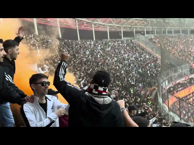 İNLEDİ SAMİYEN BEŞİKTAŞ DİYEE | Beşiktaş - galatasaray deplasmanı tribün