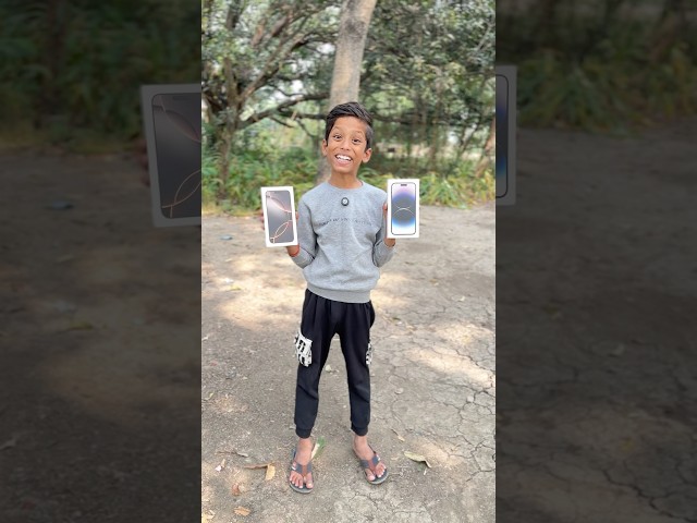 Chiku ke pass hai iphon 😱💉 #shorts #ytshorts #viralvideos #iphone