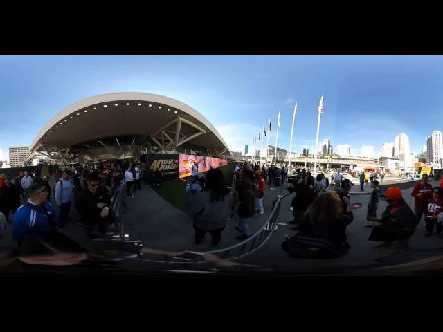 360 VIDEO: NFL Experience 40 Yard Dash Part 1