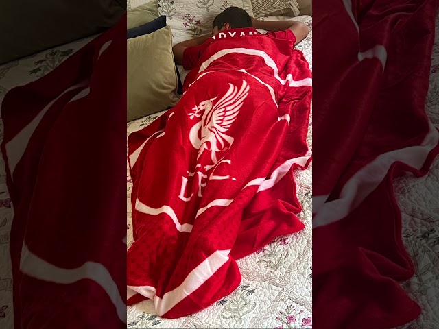 Liverpool fc fan sleeping      #liverpool #lfc #youllneverwalkalone #ynwa