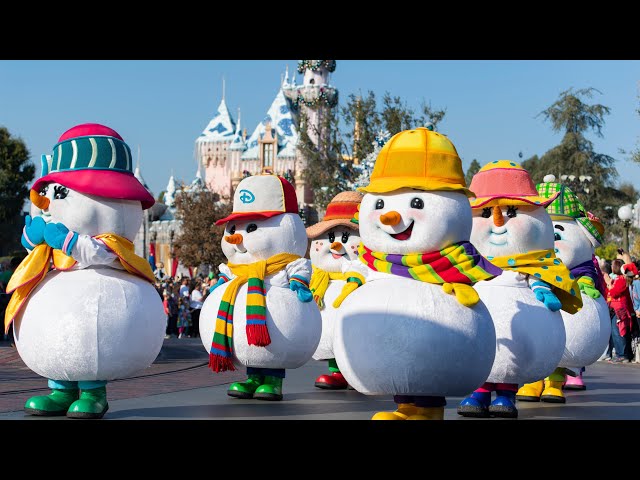 A Christmas Fantasy Parade