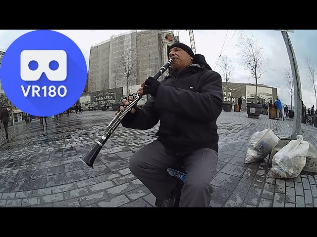 VR180 - Old Turkish Man Playing Clarinet