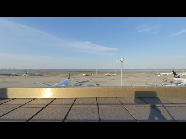 Insta360 EVO VR180 Haneda Airport Terminal 2 Time-lapse 0.5sec