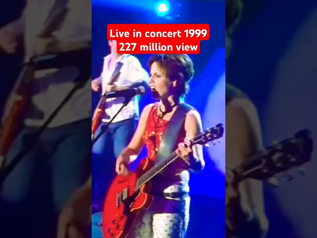 Live in concert 1999 zombie CRANBERRIES 227 million viewrs #music #rock #musica #concert #live