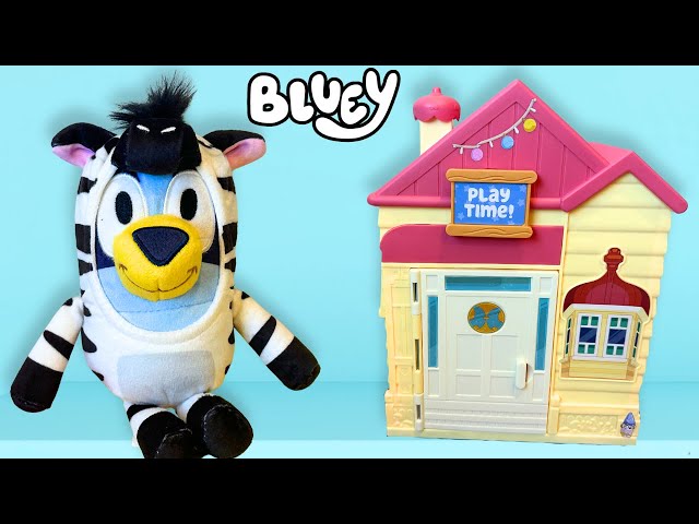 Bluey Onesies Plush! Zebra or Queen? Bluey's Play Date Plush Surprise Toy