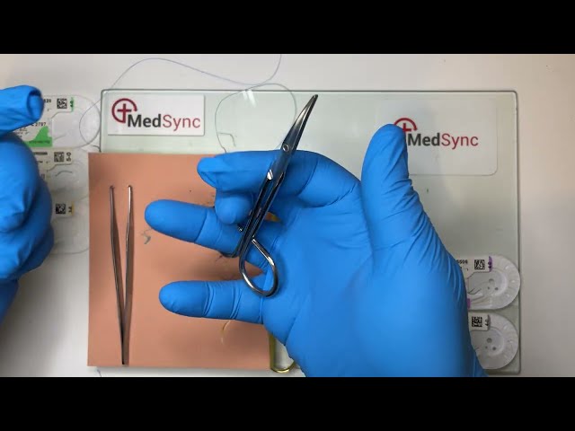 Want To Suture Fast?: Learn This Pro Technique FROM A SURGEON