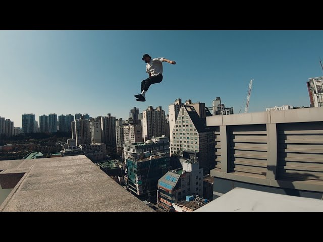 Double POV roof gap in South Korea 🇰🇷