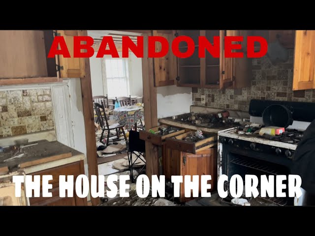 ABANDONED | “Empty for 20 Years or so we thought ” | Full of VHS Tapes & Vinyl Records |