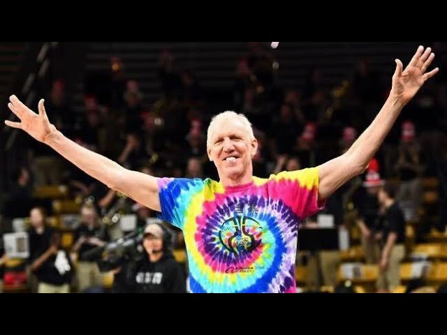 Remembering Bill Walton as season tips off, P. J. Carlesimo & Ann Schatz share + Pac-12 dedication