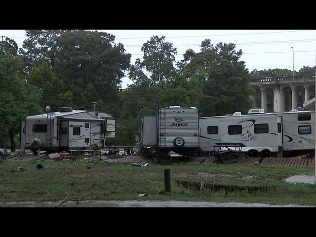 Guests at RV park in New Braunfels recount chaos as Guadalupe River toppled trailers