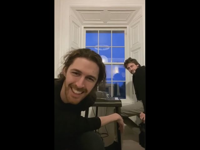 Hozier - Together At Home Live March 20, 2020 (с субтитрами)