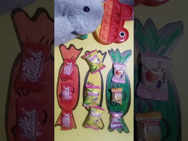 Asmr and fun with candies.