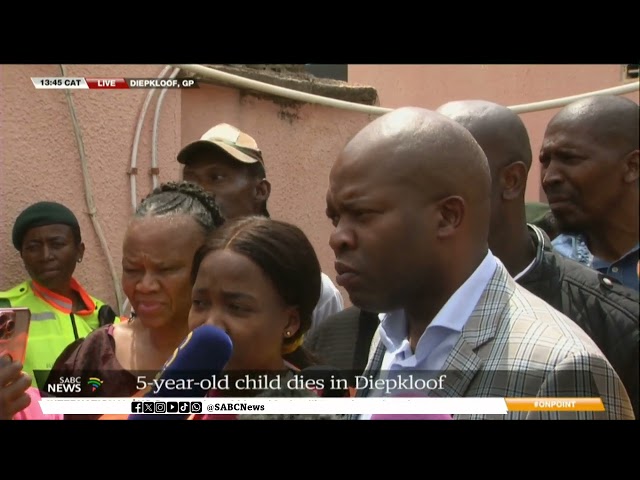 Food poisoning I Gauteng MEC Lebogang Maile meets family of child who died in Diepkloof