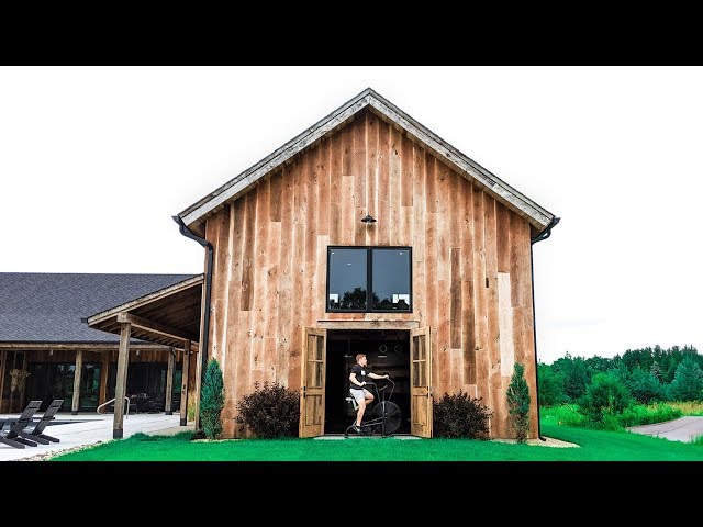 This Modern Barn Gym Will Blow Your Mind