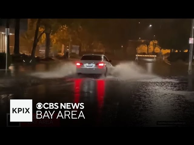 Santa Rosa experiencing localized flooding, power outages