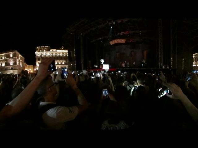 Mika - No place in heaven (live in 360, Trieste Piazza Unitá d'Italy 2016)