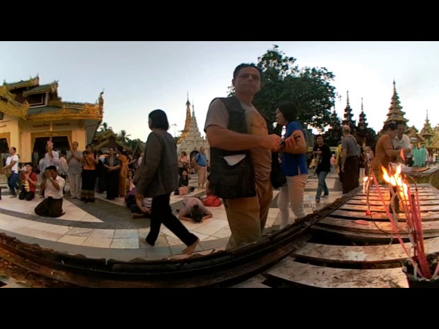 360° Video of Shwedagon Pagoda at Dusk with Candles in Yangon , Myanmar (Rangoon, Burma)