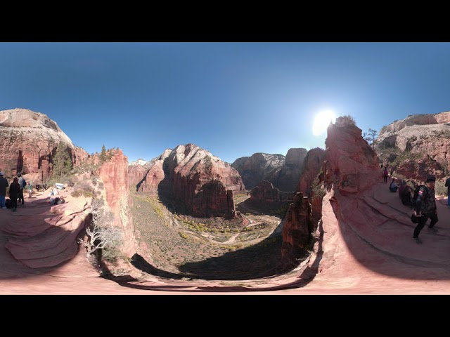 360 Angels Landing Zion_View over edge 2