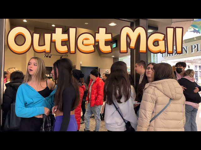 Vaughan Mills Mall Shopping Center Canada Walking Tour January 2023 4K