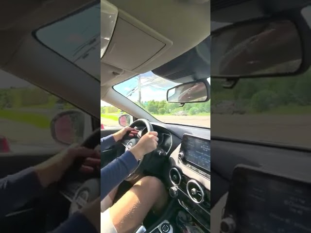 DRIVING TEACHER SHOWS WHY YOU CAN'T PASS YOUR 😕 DRIVING TEST