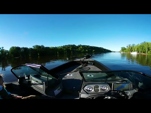 Alumacraft 2018 Competitor 205 Sport 360 Virtual Test Drive