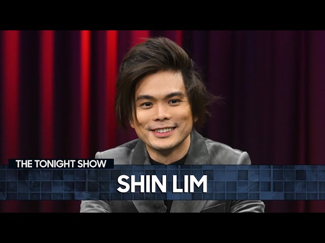 Shin Lim Performs a Mind-Blowing Optical Card Trick for Jimmy and The Roots (Extended)