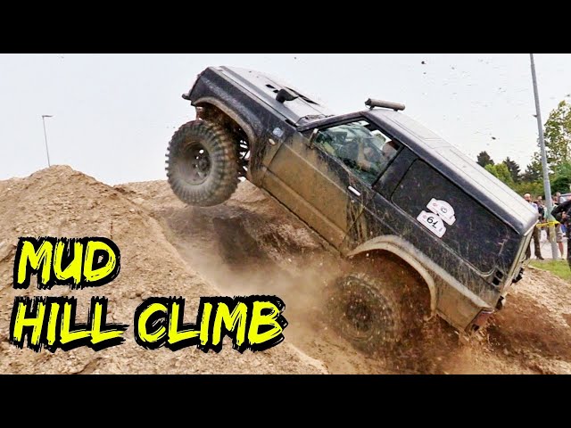 Mud Hill Climb Challenge, Will They Make It? Extreme 4x4 Off-Road - Patrol vs Discovery vs Rubicon