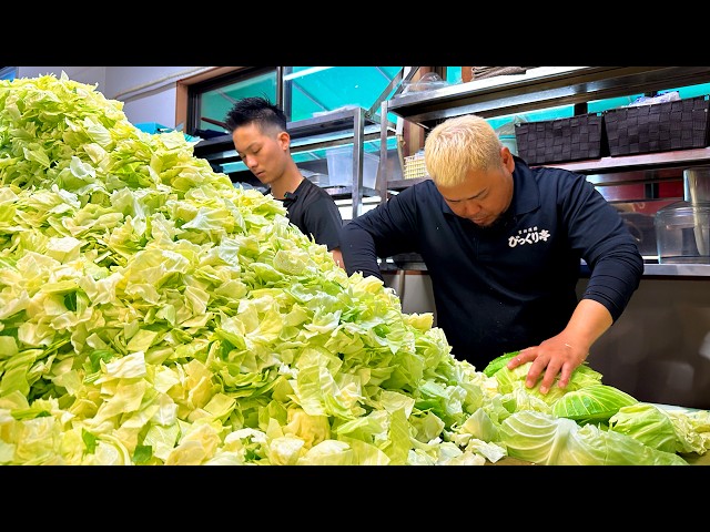 This Cabbage and Meat Mountain FEEDS 1000 people in Japan!