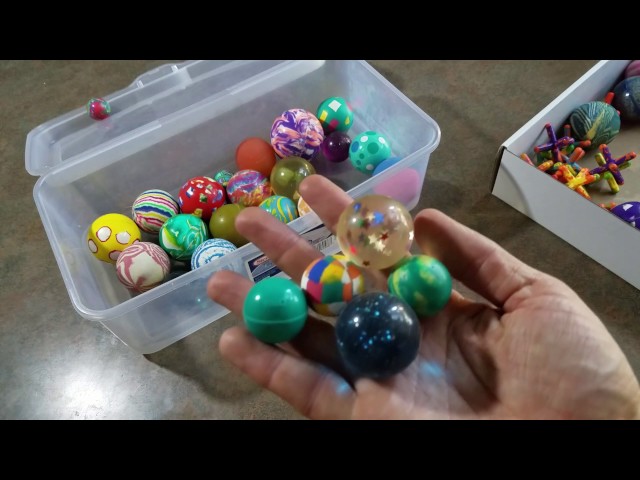 Testing a Box of Old Rubber Bouncy Super Balls!!🙃