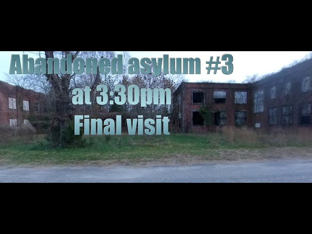 360° video - Abandoned asylum #3 at 3:30pm final visit