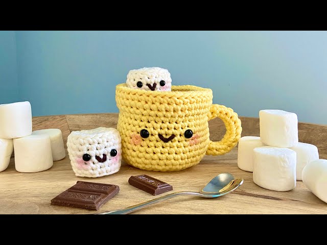 Beginner Amigurumi Hot Chocolate with Marshmallows