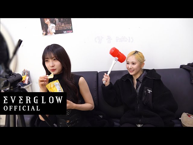 EVERGLOW - THE SHOW Premium Behind