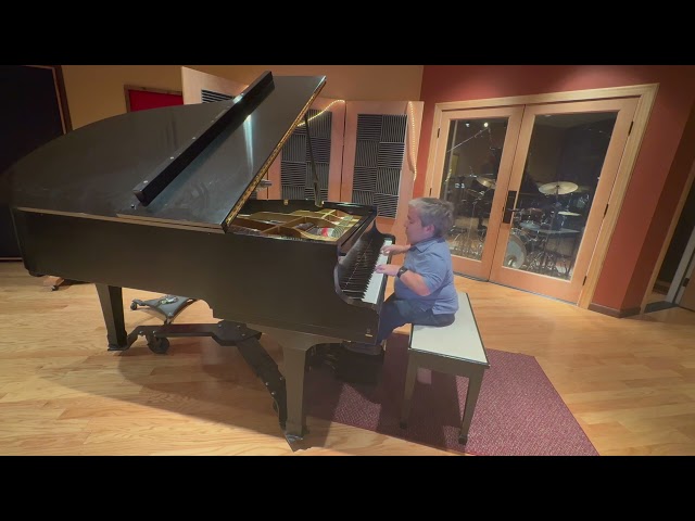 Mr  Lonely (Bobby Vinton Piano Cover)