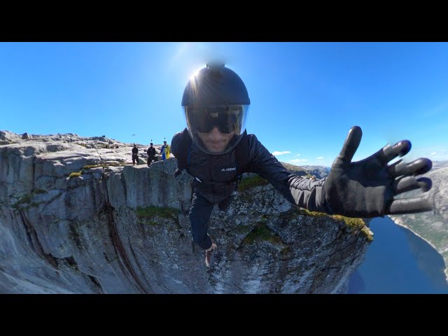 Running BASE jump in Kjerag Norway | Immersive 360 VR