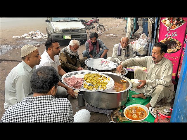 30/- Rs CHEAPEST FOOD VLOG IN PAKISTAN 😍 BILLA MUTTON PAYA - AUTHENTIC DESI STREET FOOD VIDEO