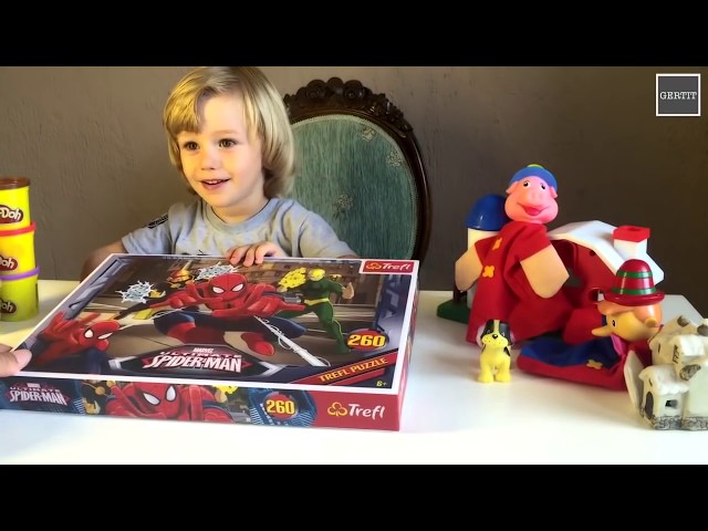 Gertit Toys Review plays with Spider Man Stop Motion Animation using Puzzle