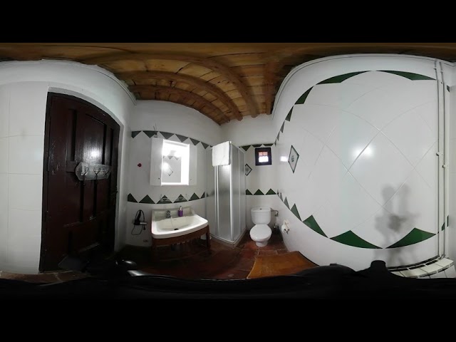 Almazara de Paulenca. Habitación Olivo. Baños. 360 Grados. VR