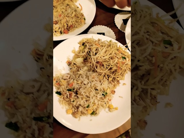 Mixed Fried rice and Mixed Chawmin 🥰😋#shorts#evening#snacks#food#foodie#viralvideo#ytshorts#chinese