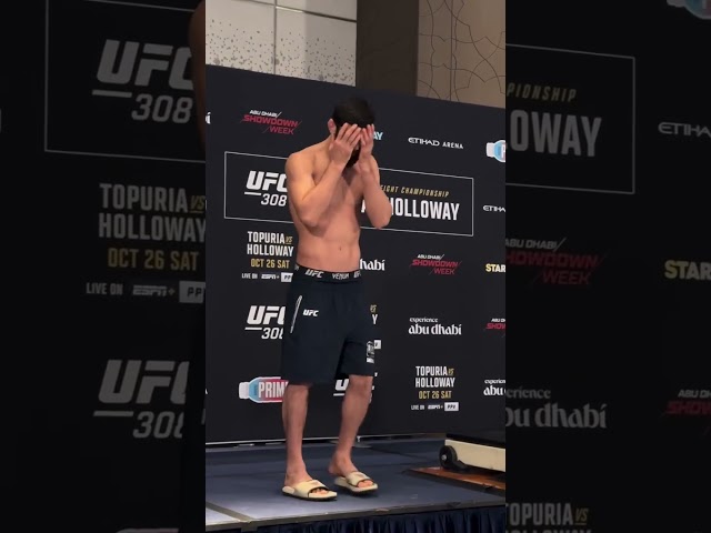 “Sorry guys I went shopping” 🤣 Khamzat Chimaev weighs in at #UFC308