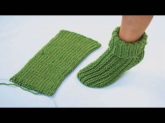 The simplest knitted socks for beginners!