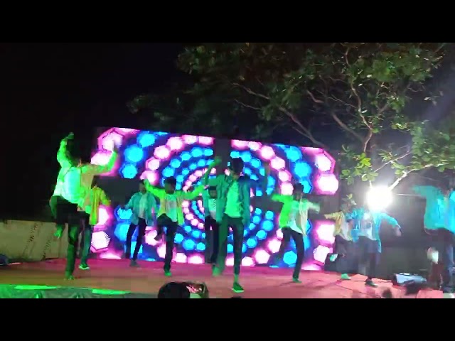 mass kuthu mixing dance #urulaikilangu chellakutty #full video song #2Kkid #annai velankanni #school