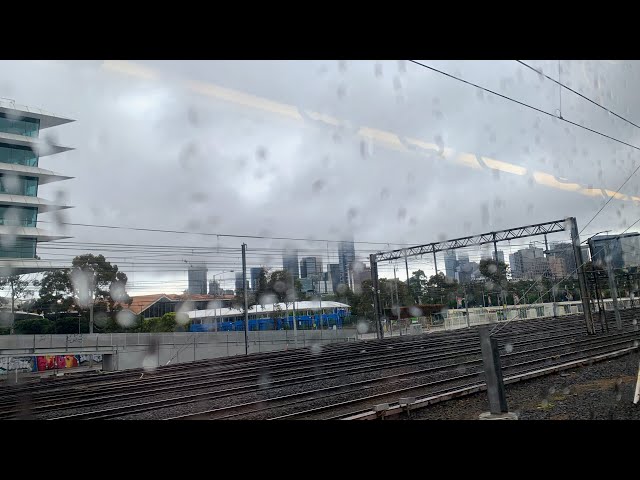 Ringwood to Lilydale train ride